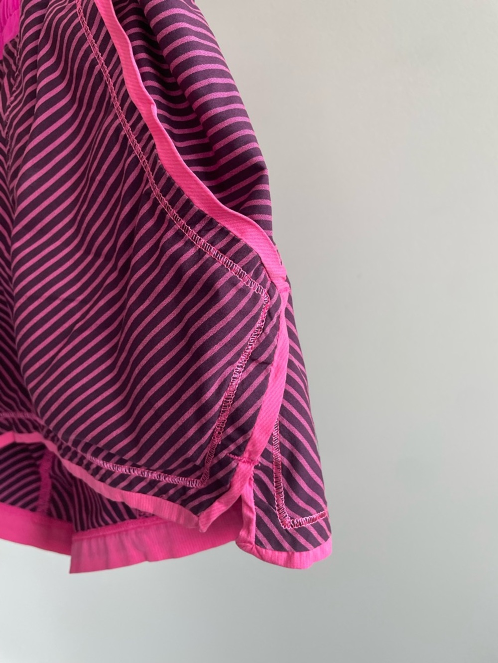 Lululemon Shake & Break Short Hyper Stripe Raspberry Glow Light Pink Purple - Picture 8 of 10